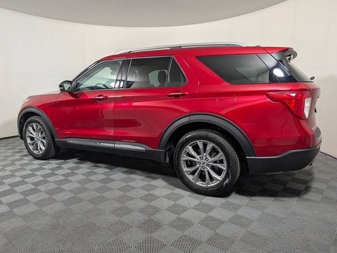 Used 2022 Ford Explorer Limited w/ Equipment Group 301A RWD image 5