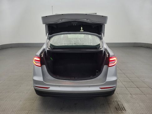 Used 2020 Ford Fusion SE FWD image 29