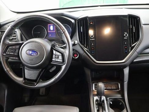 Used 2024 Subaru Ascent Onyx Edition image 15
