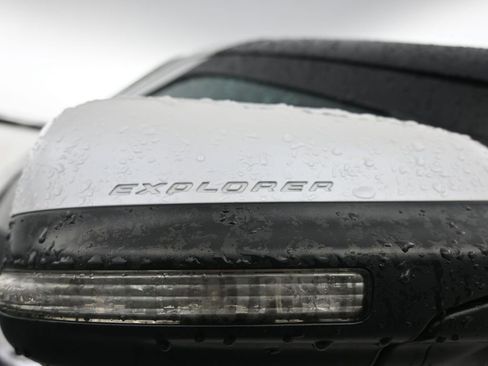 Used 2013 Ford Explorer Limited image 15