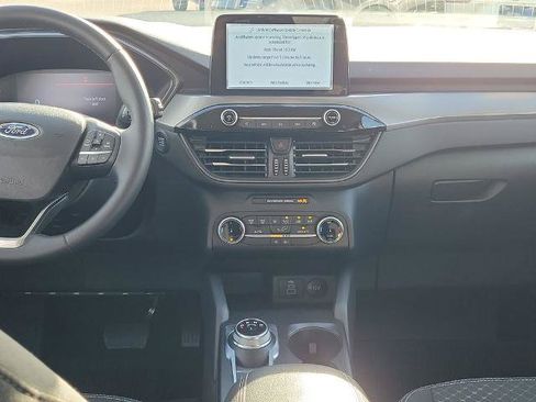 Certified 2024 Ford Escape Active FWD image 17