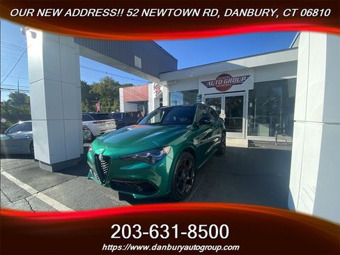 Used 2025 Alfa Romeo Stelvio Tributo Italiano w/ Active Assist Plus Package AWD/4WD image 1
