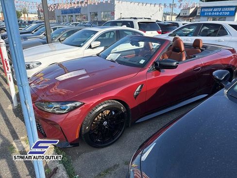 Used 2023 BMW M4 xDrive Competition image 3