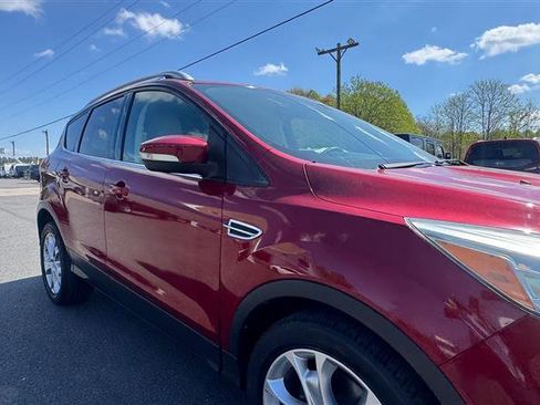 Used 2014 Ford Escape Titanium image 19