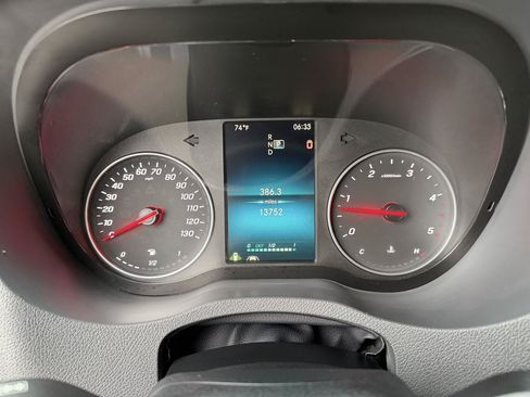 Used 2020 Mercedes-Benz Sprinter 3500 image 27
