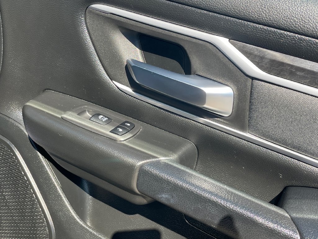 Used 2021 RAM 1500 Big Horn AWD/4WD image 13
