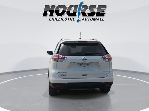 Used 2015 Nissan Rogue SV AWD/4WD image 7