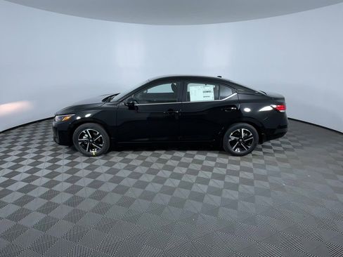 New 2025 Nissan Sentra SV image 5