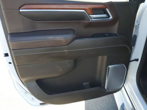 Used 2022 GMC Sierra 1500 Denali image 24