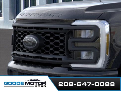 New 2025 Ford F350 Lariat w/ Lariat Ultimate Package image 17