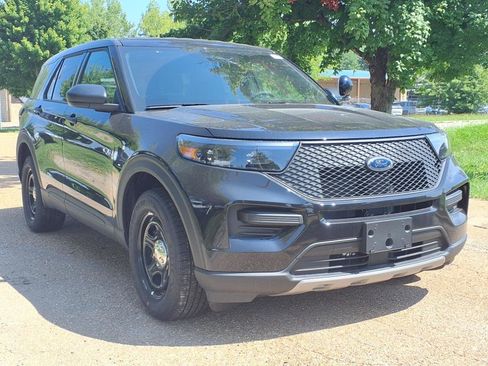 New 2025 Ford Explorer 4WD Police Interceptor image 25