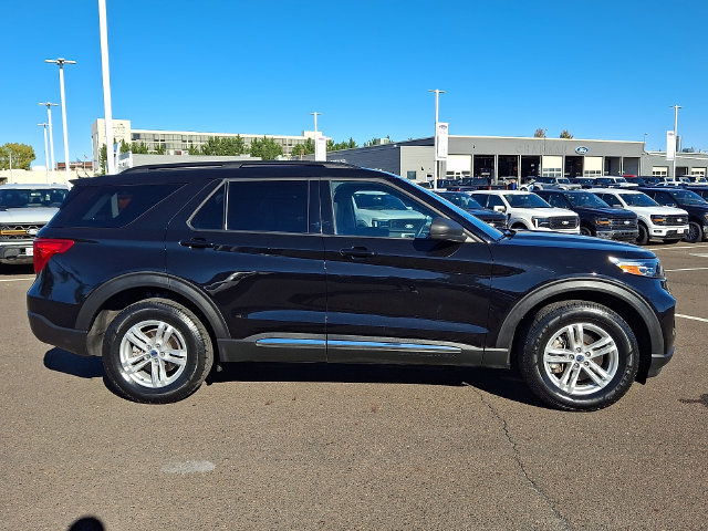 Certified 2023 Ford Explorer XLT AWD/4WD image 7