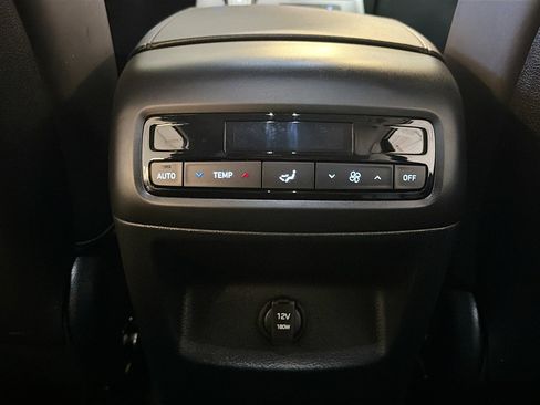 Used 2025 Hyundai Palisade SEL image 28