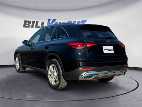 Used 2025 Mercedes-Benz GLC 300 4MATIC image 3