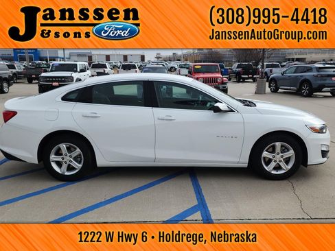 Used 2024 Chevrolet Malibu LS image 5