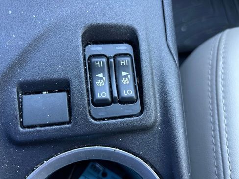 Used 2018 Subaru Impreza 2.0i Limited AWD/4WD image 19