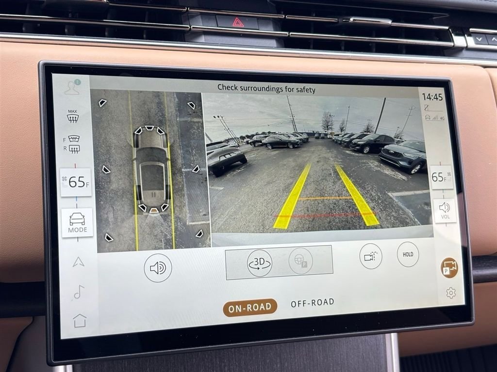 Used 2025 Land Rover Range Rover SE AWD/4WD image 6