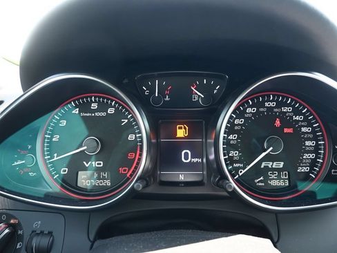 Used 2011 Audi R8 V10 AWD/4WD image 26