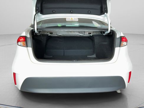 Used 2024 Toyota Corolla LE FWD image 27