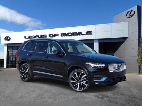 Used 2023 Volvo XC90 B6 Plus w/ Protection Package Premier AWD/4WD image 1