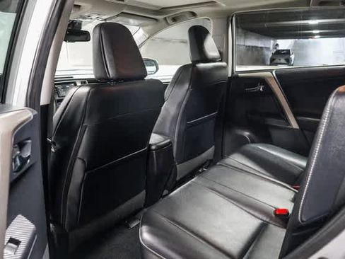 Used 2014 Toyota RAV4 Limited w/ Technology Package image 19