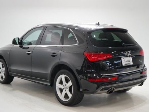 Used 2017 Audi Q5 2.0T Premium Plus w/ Technology Package image 5