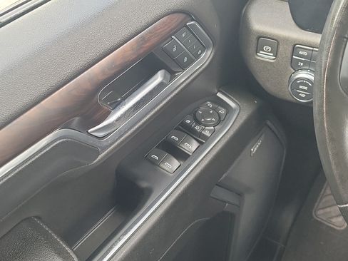 Used 2024 GMC Sierra 2500 SLT w/ SLT Premium Package AWD/4WD image 20