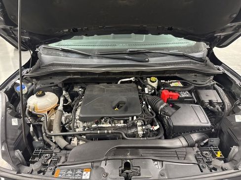 Certified 2024 Toyota Corolla Cross XLE image 74