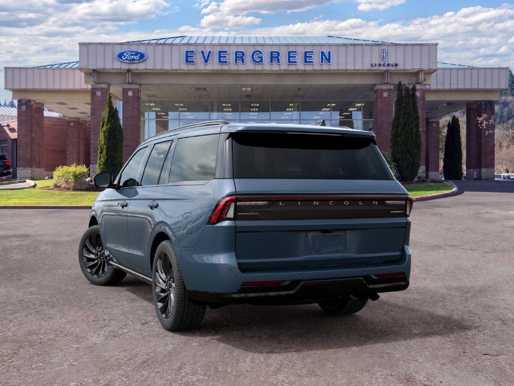 New 2027 Lincoln Navigator Reserve w/ Jet Appearance Package AWD/4WD image 8