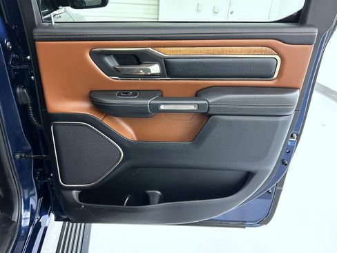 Used 2019 RAM 1500 Limited image 18