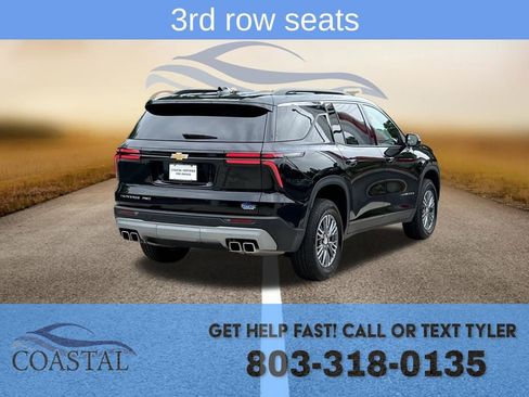 Used 2025 Chevrolet Traverse LT AWD/4WD image 14