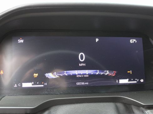 Used 2022 Jeep Grand Cherokee L Overland w/ MOPAR Finishing Package image 11