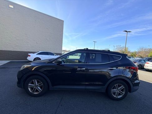 Used 2017 Hyundai Santa Fe Sport w/ 2.4L Value Package 06 image 5