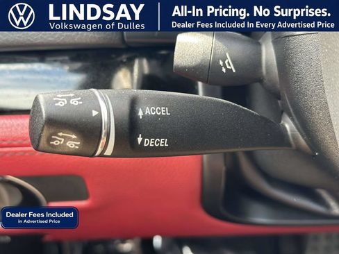 Used 2014 Mercedes-Benz SL 550 image 23