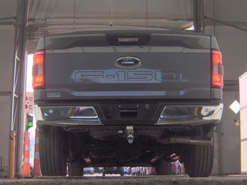 Used 2023 Ford F150 XLT w/ XTR Package image 7