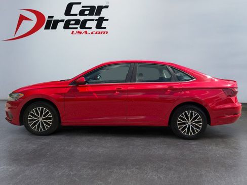 Used 2021 Volkswagen Jetta S w/ Driver Assistance Package FWD image 2