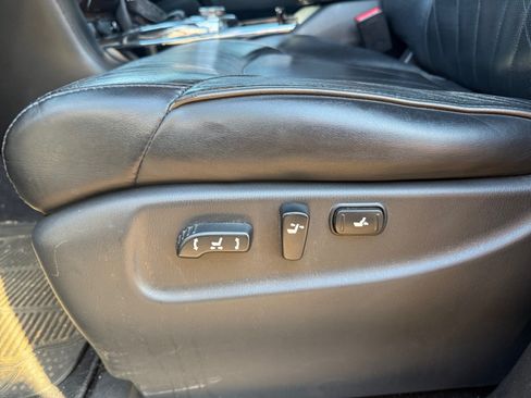 Used 2013 INFINITI QX56 4WD w/ Deluxe Touring Pkg image 14