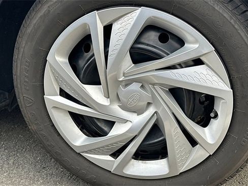 Used 2024 Subaru Impreza 2.0i image 7