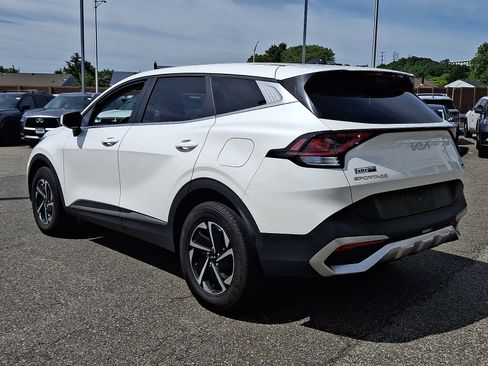 Certified 2023 Kia Sportage LX AWD/4WD image 6