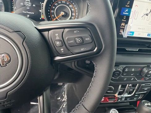 New 2026 Jeep Wrangler Unlimited Rubicon image 10