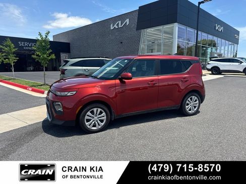 Certified 2022 Kia Soul LX FWD image 8
