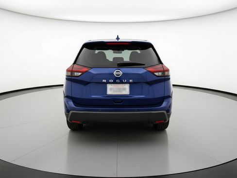 Used 2025 Nissan Rogue SV image 7