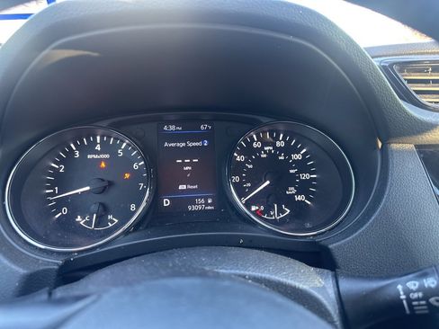 Used 2019 Nissan Rogue S w/ Special Edition Package image 8