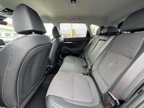 Used 2025 Kia Seltos S image 23