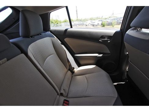 Used 2016 Toyota Prius Two FWD image 13