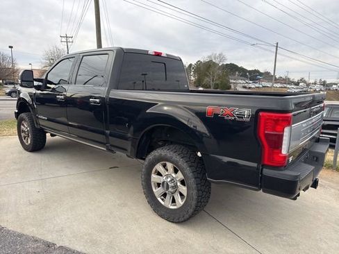 Used 2019 Ford F250 Platinum w/ Platinum Ultimate Package image 12