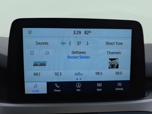 Used 2020 Ford Escape SEL image 26