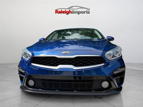 Used 2020 Kia Forte LXS FWD image 2