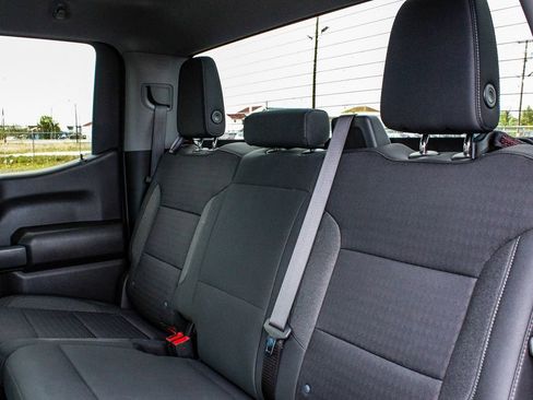 Used 2023 Chevrolet Silverado 1500 Custom AWD/4WD image 32
