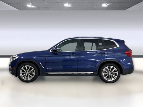 Used 2018 BMW X3 xDrive30i AWD/4WD image 2